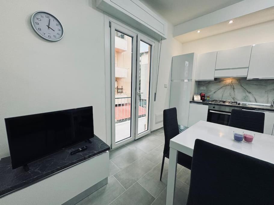 Casa Victoria A Due Passi Dall'Ariston Internet Gratis Sanremo Bagian luar foto